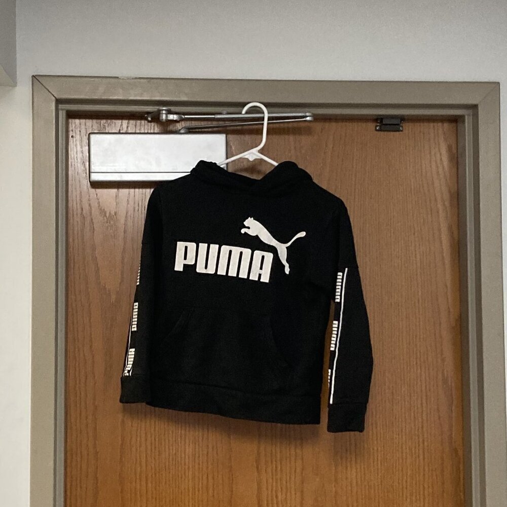 Puma hoodie sweatshirt sz small